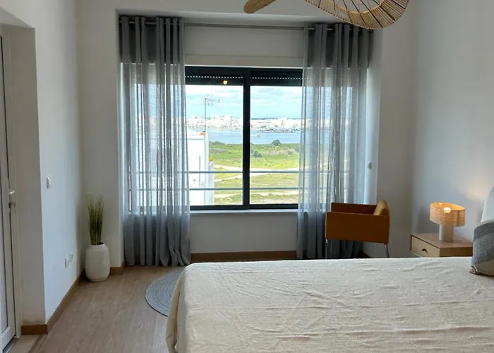 Casa de Férias Rio Douro Ferragudo (Faro)