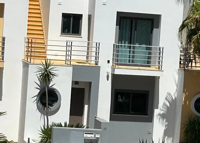 Rio Douro بيت للعطل *